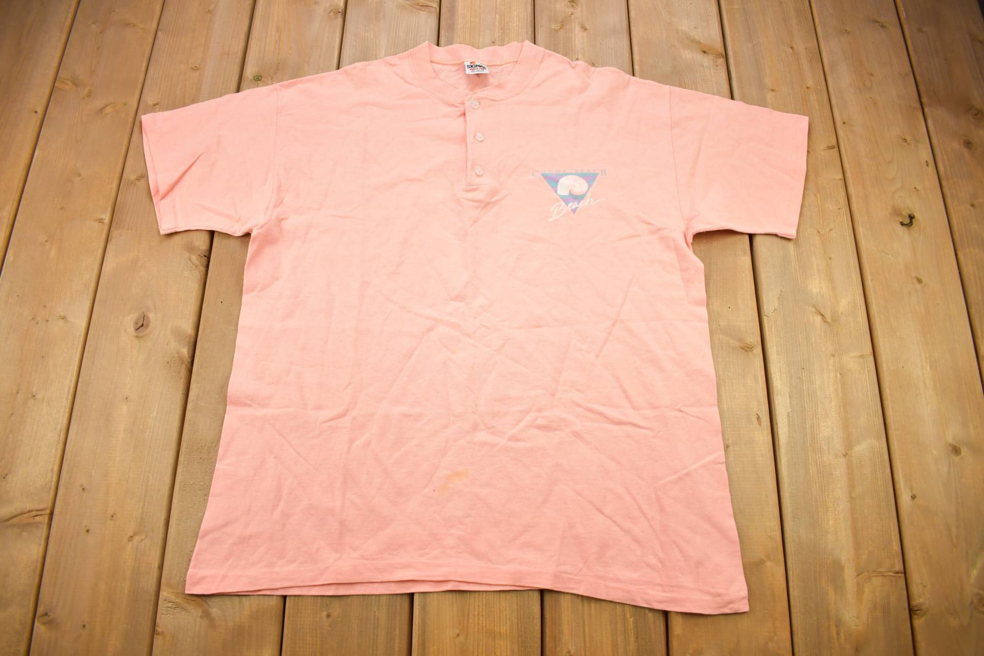 Vintage 1990S Cocoa Beach Souvenir Henley T-Shirt/streetwear Made in Usa Urlaubs-T-Shirt Reise-T-Shirt von Lostboysvintage