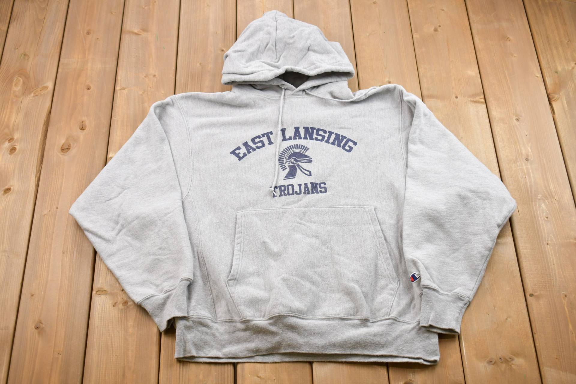 Vintage 1990S East Lansing Trojas Champion Sweatshirt/Pullover Streetwear Athleisure Sportswear Ecaa von Lostboysvintage