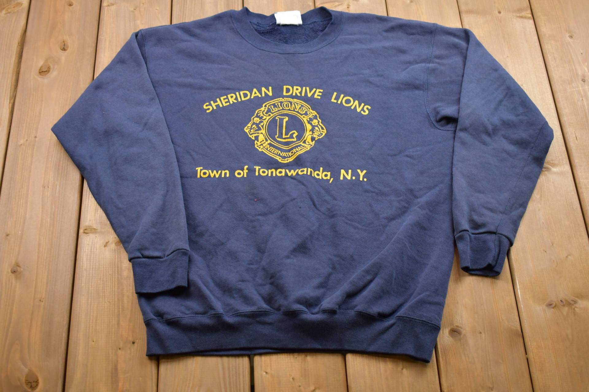 Vintage 1990S Lee Sheridan Drive Lions Sweatshirt Mit Rundhalsausschnitt/90S Crewneck Souvenir Athleisure Streetwear Made in Usa von Lostboysvintage