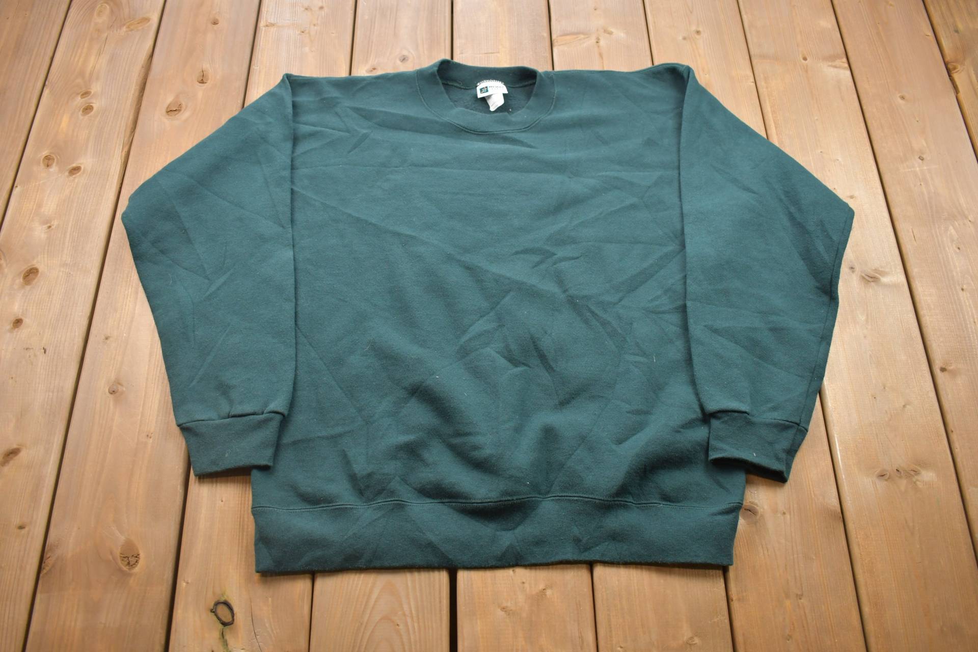 Vintage 1990S Pro Spirit Blank Sweatshirt Mit Rundhalsausschnitt in Grün/90S Crewneck Made in Usa Essential Basics Streetwear Vintage 1990S Pro Spirit Blank Sweatshirt Mit Rundhalsausschnitt in Grün/90S Crewneck Made in Usa Essential Basics Streetwear von Lostboysvintage
