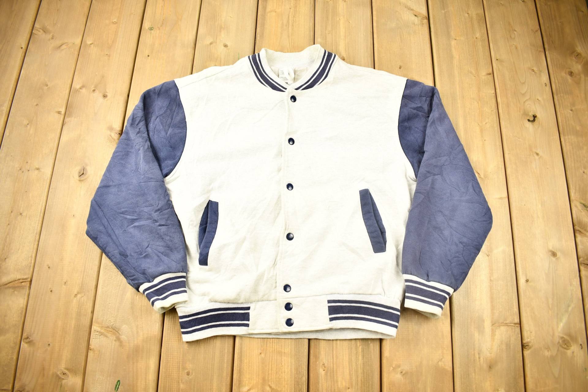Vintage 1990Er Blanko Button Up Sweatshirt/90Er Crewneck Farbblock Athleisure Streetwear von Lostboysvintage