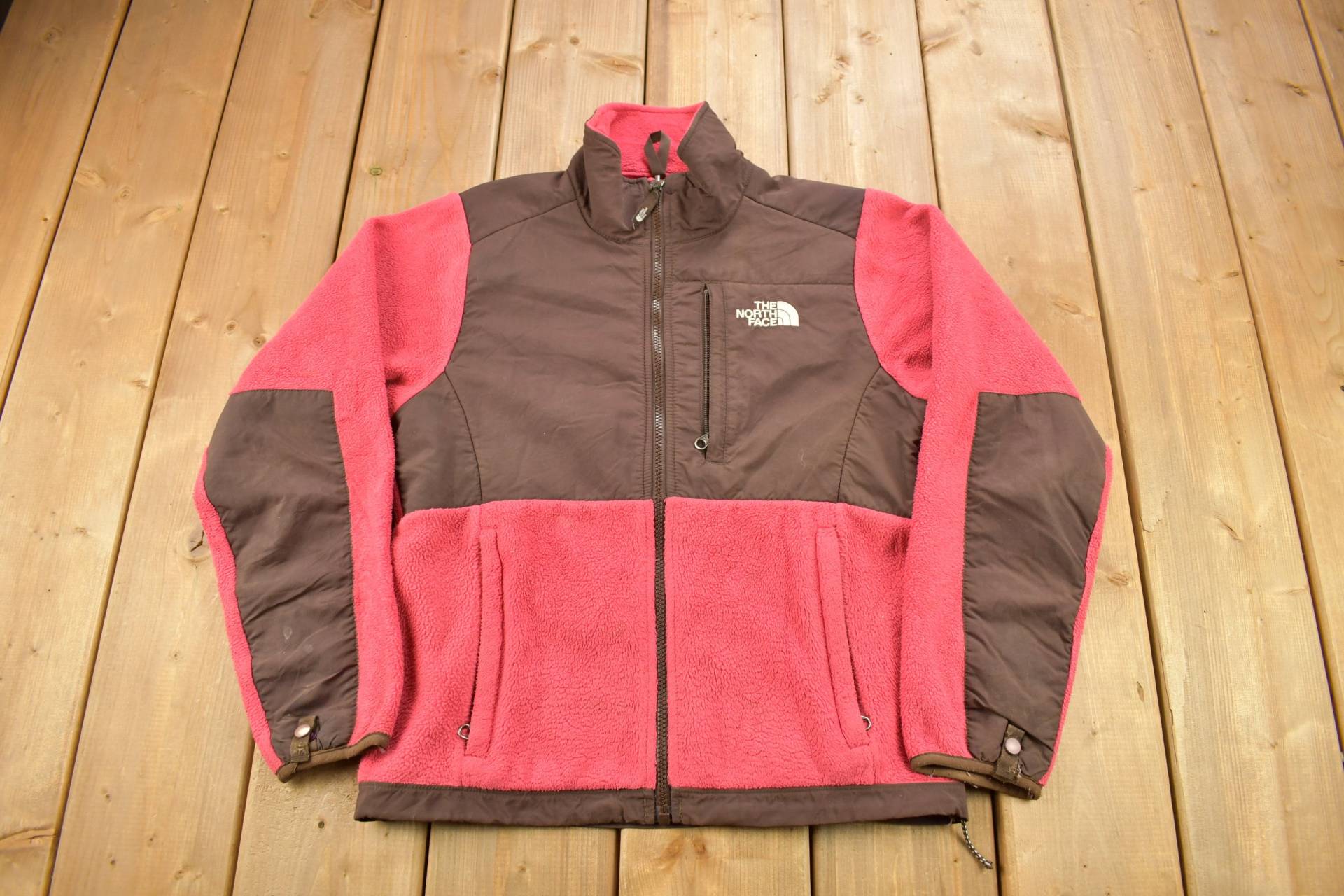 Vintage 1990Er Jahre The North Face Damen Pink Denali Fleecepullover/Jackenfutter 90Er Pullover Streetwear Outdoorsman Farbblock von Lostboysvintage
