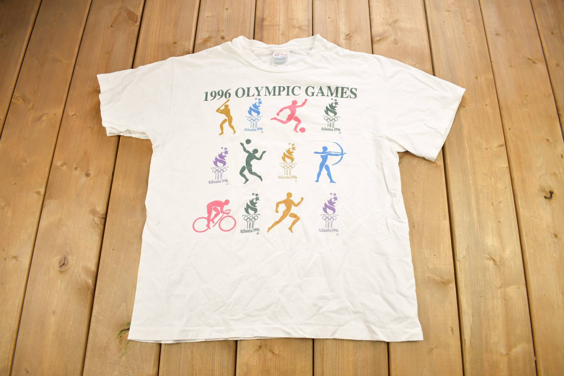 Vintage 1996 Atlanta Olympiade Grafik-T-Shirt/Vintage-T-Shirt Single Stitch Sport-T-Shirt von Lostboysvintage