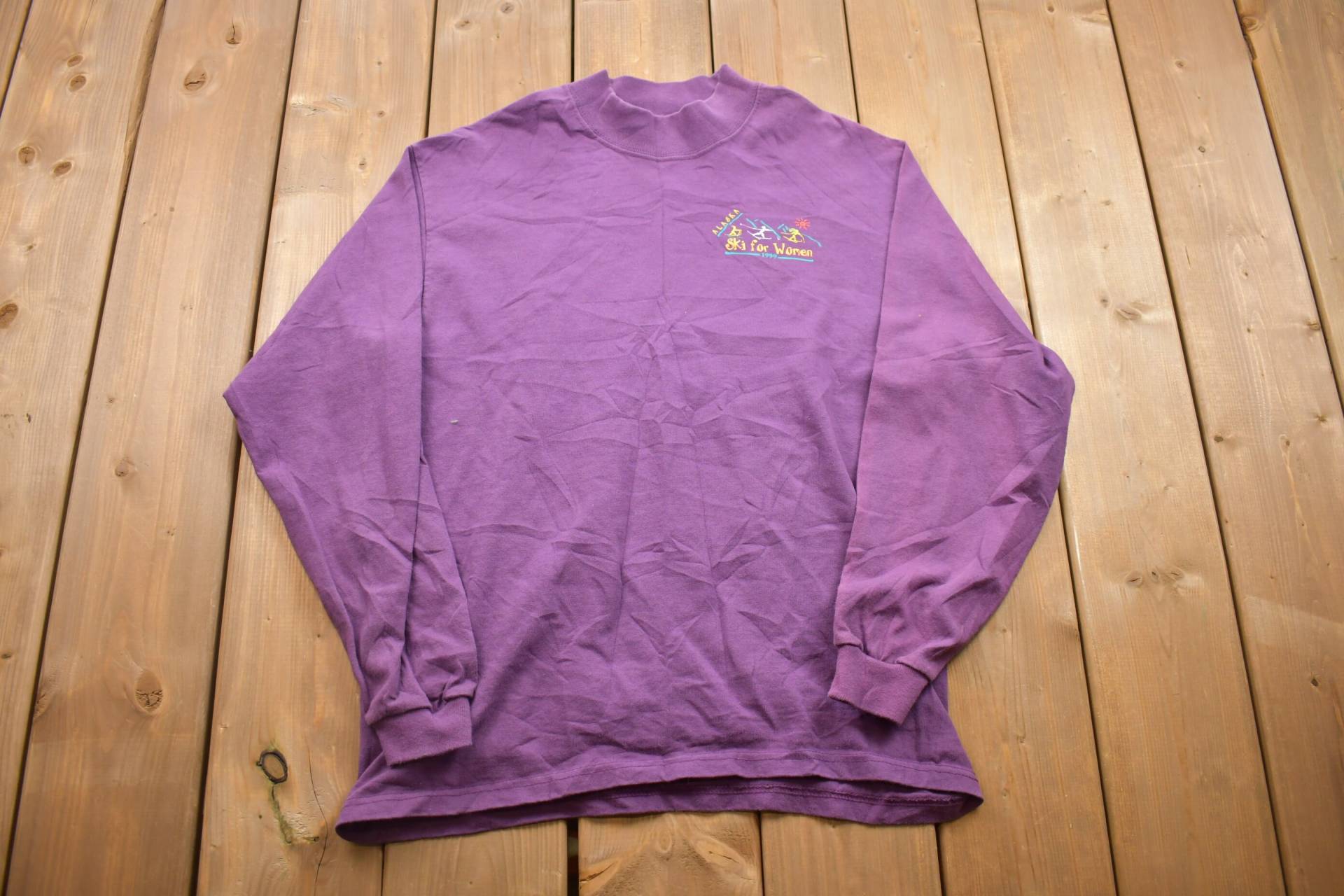 Vintage 1999 Alaska Ski Für Damen Mock Neck Shirt/90Er Crewneck Made in Usa Seltener Essential Streetwear Blanko von Lostboysvintage