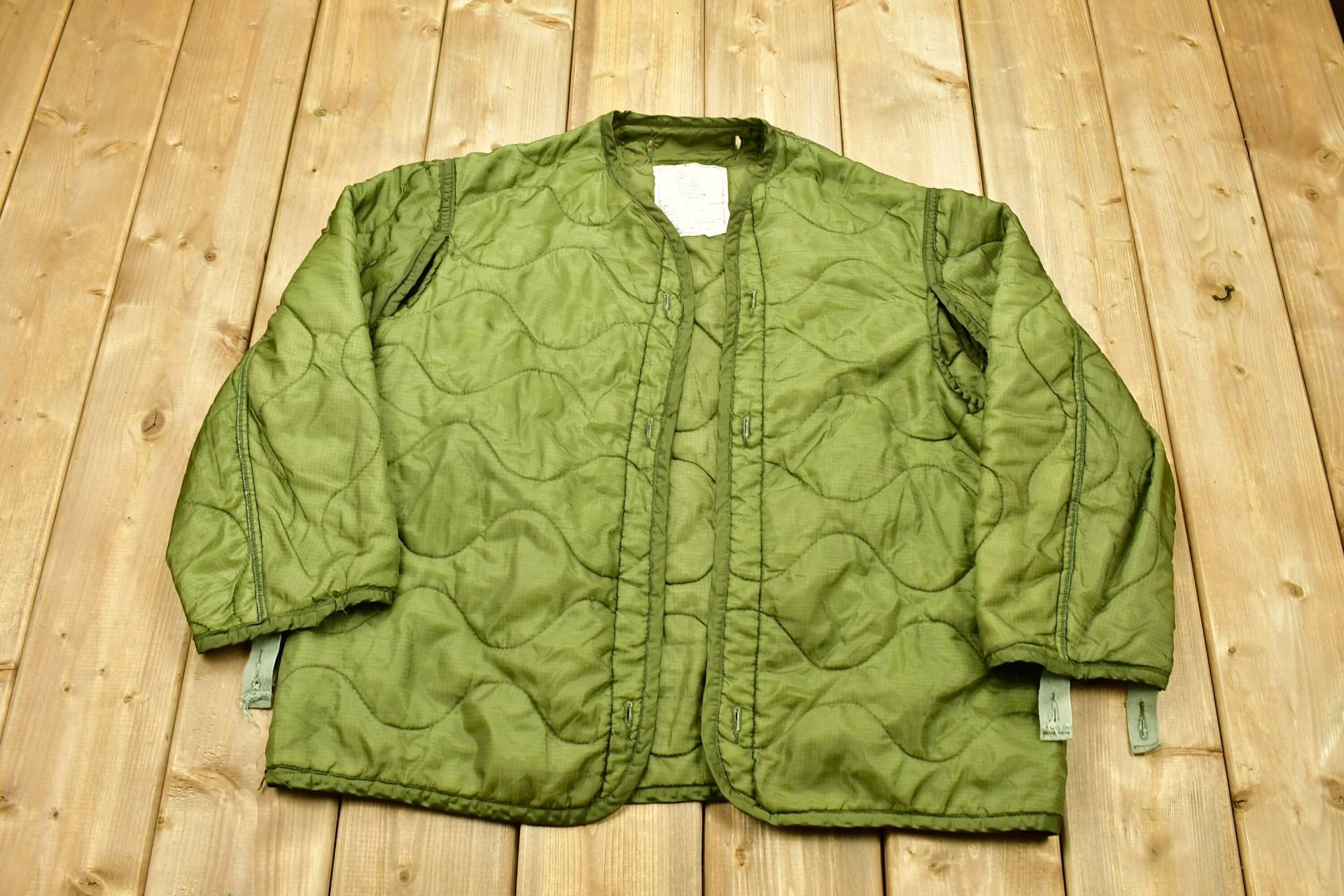 Vintage 2000 Militär M65 Jackenfutter/Us Army Jacke Streetwear Fashion Jacket Vintage 2000 Militär M65 Jackenfutter/Us Army Jacke Streetwear Fashion Jacket von Lostboysvintage