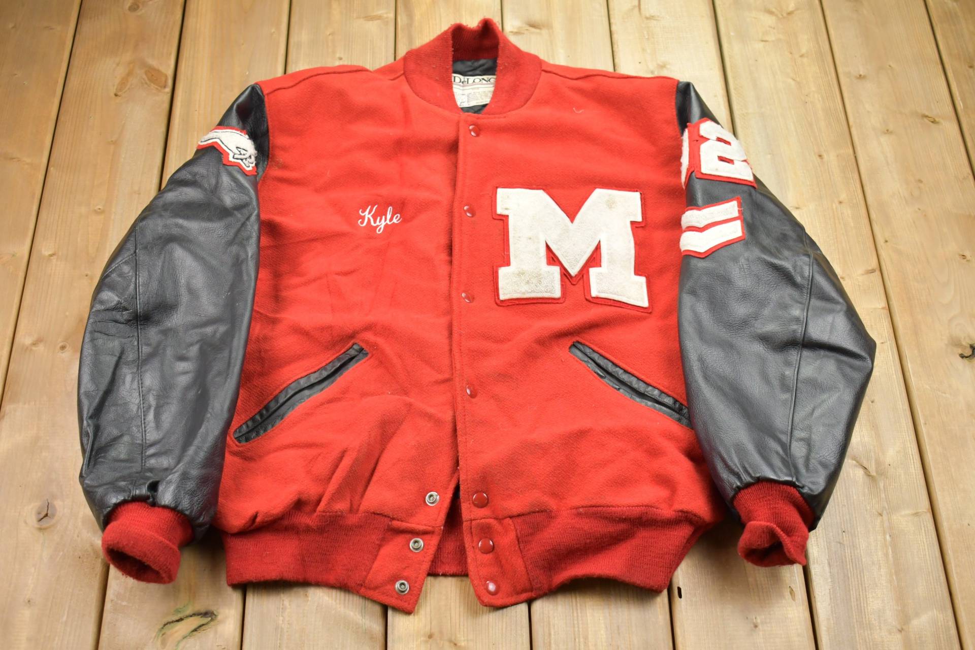 Vintage 2000 Munster Mustangs Delong Varsity Lederjacke/Herbst Oberbekleidung Made in Usa Winter Streetwear Mode Vintage 2000 Munster Mustangs Delong Varsity Lederjacke/Herbst Oberbekleidung Made in Usa Winter Streetwear Mode von Lostboysvintage