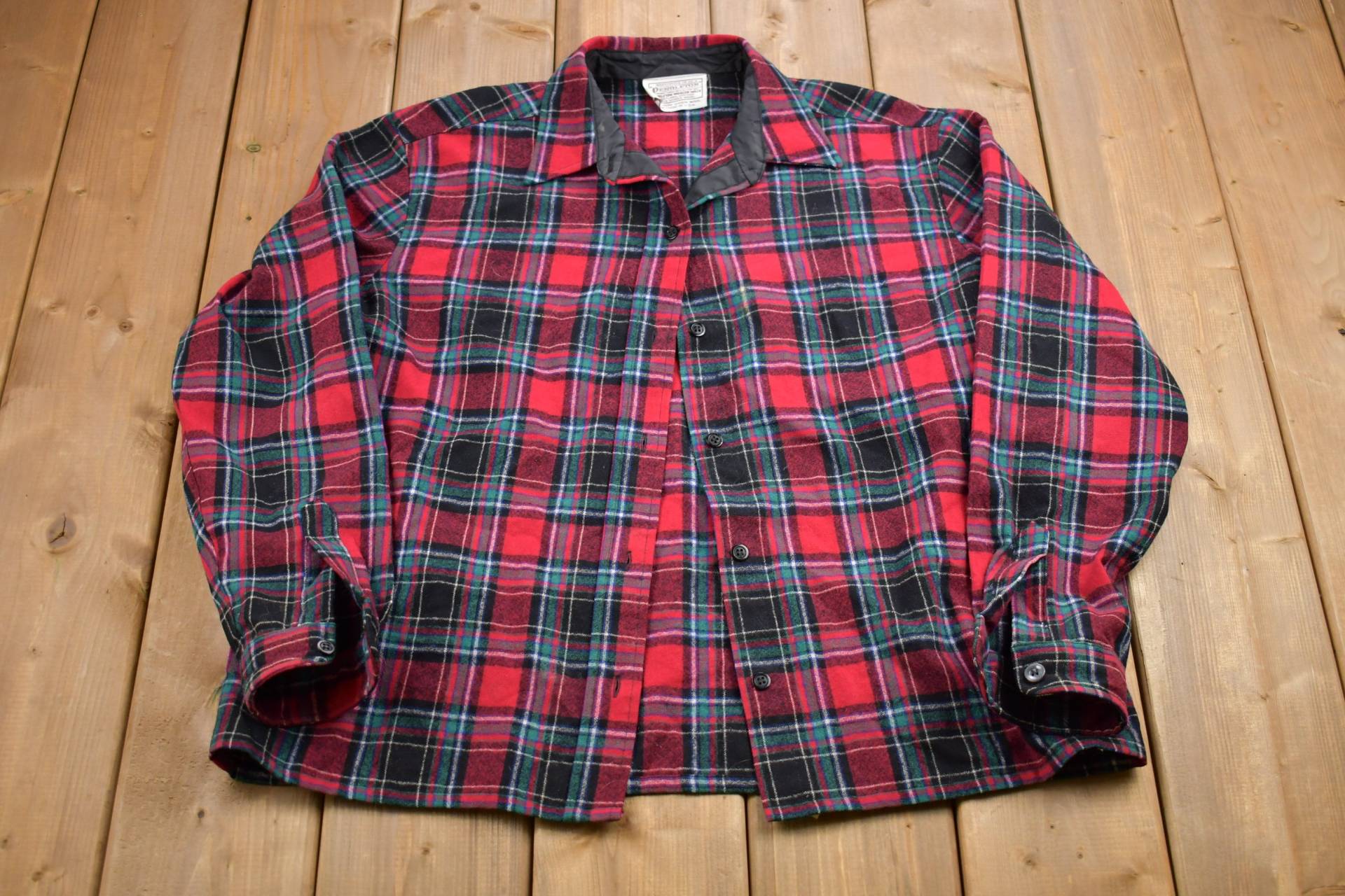 Vintage 1950Er Pendleton Pure Wool Made in Usa Button Up Shirt/Flanell True Arbeitskleidung Kariertes Hemd von Lostboysvintage