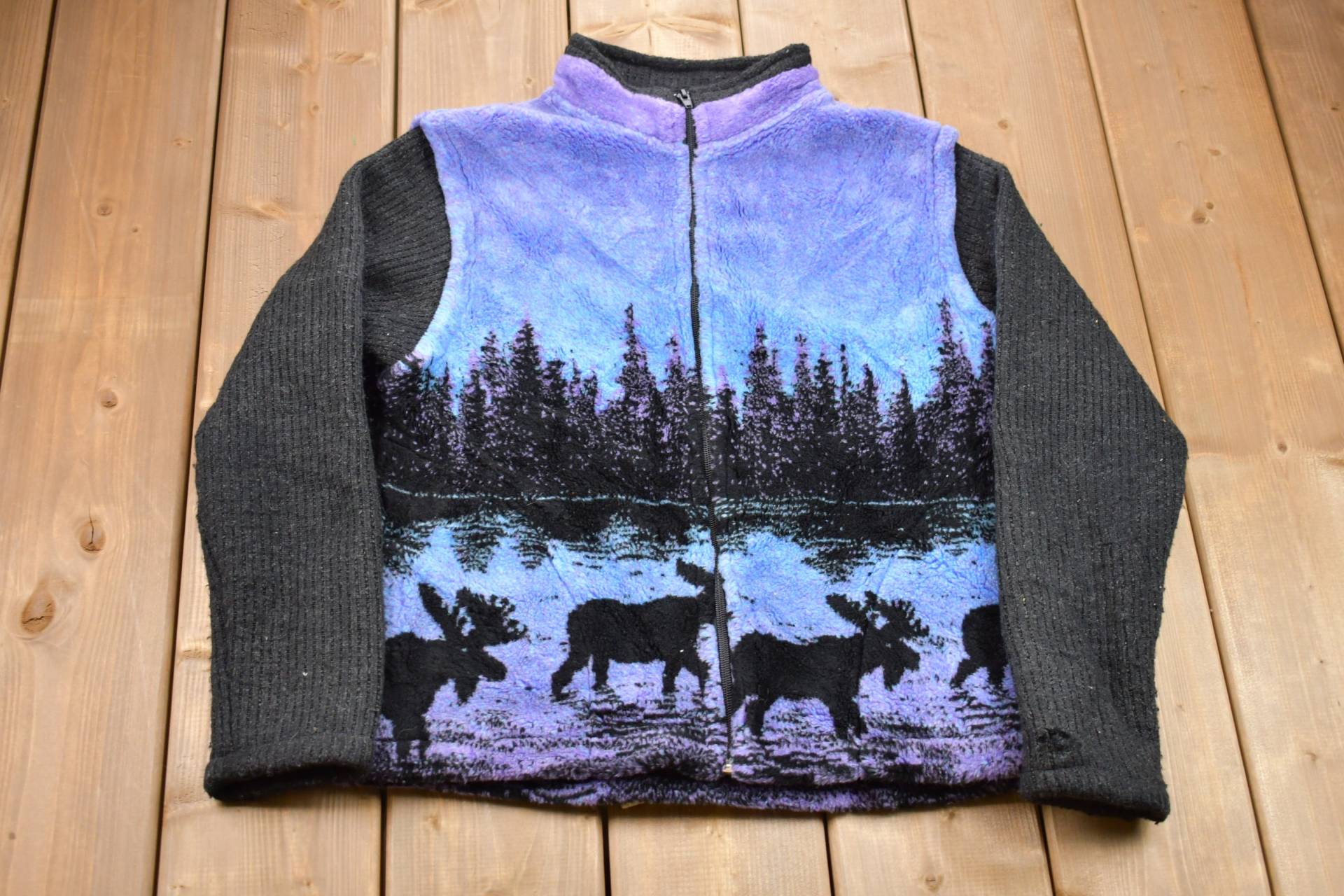 Vintage 90Er Jahre Black Mountain Outdoor Moose All Over Print Full Zip Fleece Pullover/Sportbekleidung Streetwear Made in Usa von Lostboysvintage