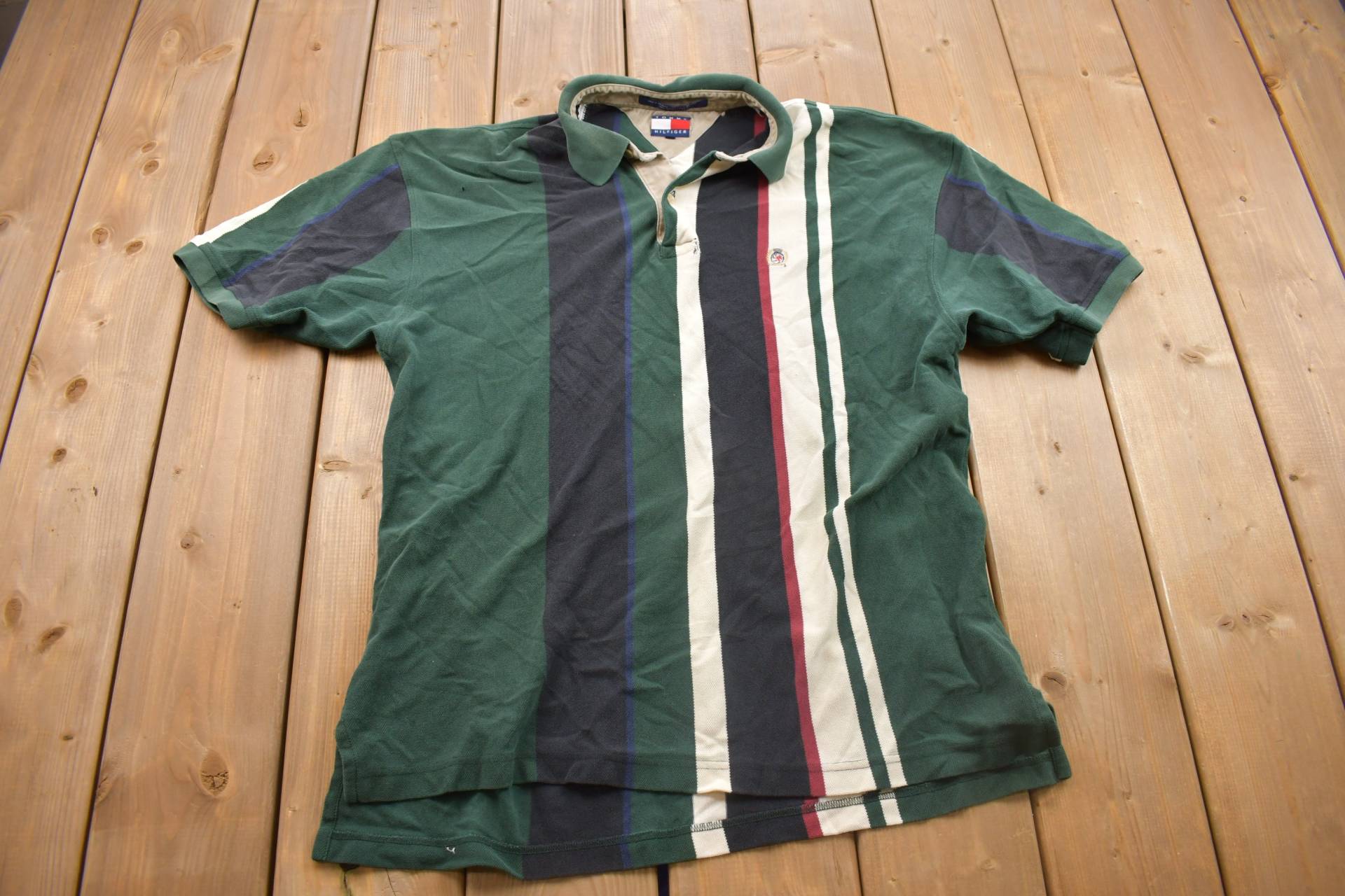 Vintage 90Er Jahre Tommy Hilfiger Hemd Mit Kragen/Button Up Golf Shirt von Lostboysvintage