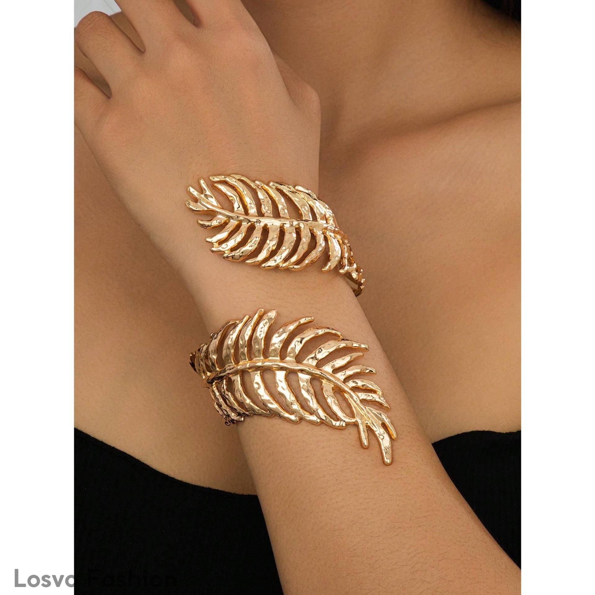 Blattgold Manschettenarmband - Gehämmerter Palmenblatt Statement Armreif von LosvoSeller