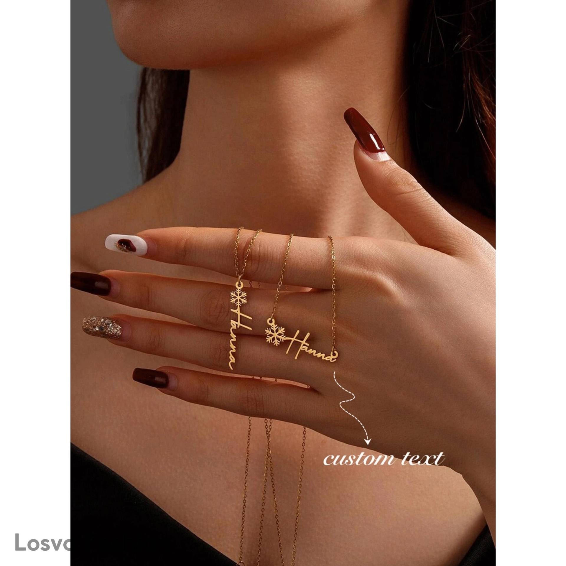 Personalisierte Namenskette Mit Schneeflocken-Anhänger - Namensanhänger in Schreibschrift, Zart Gold Oder Silber von LosvoSeller