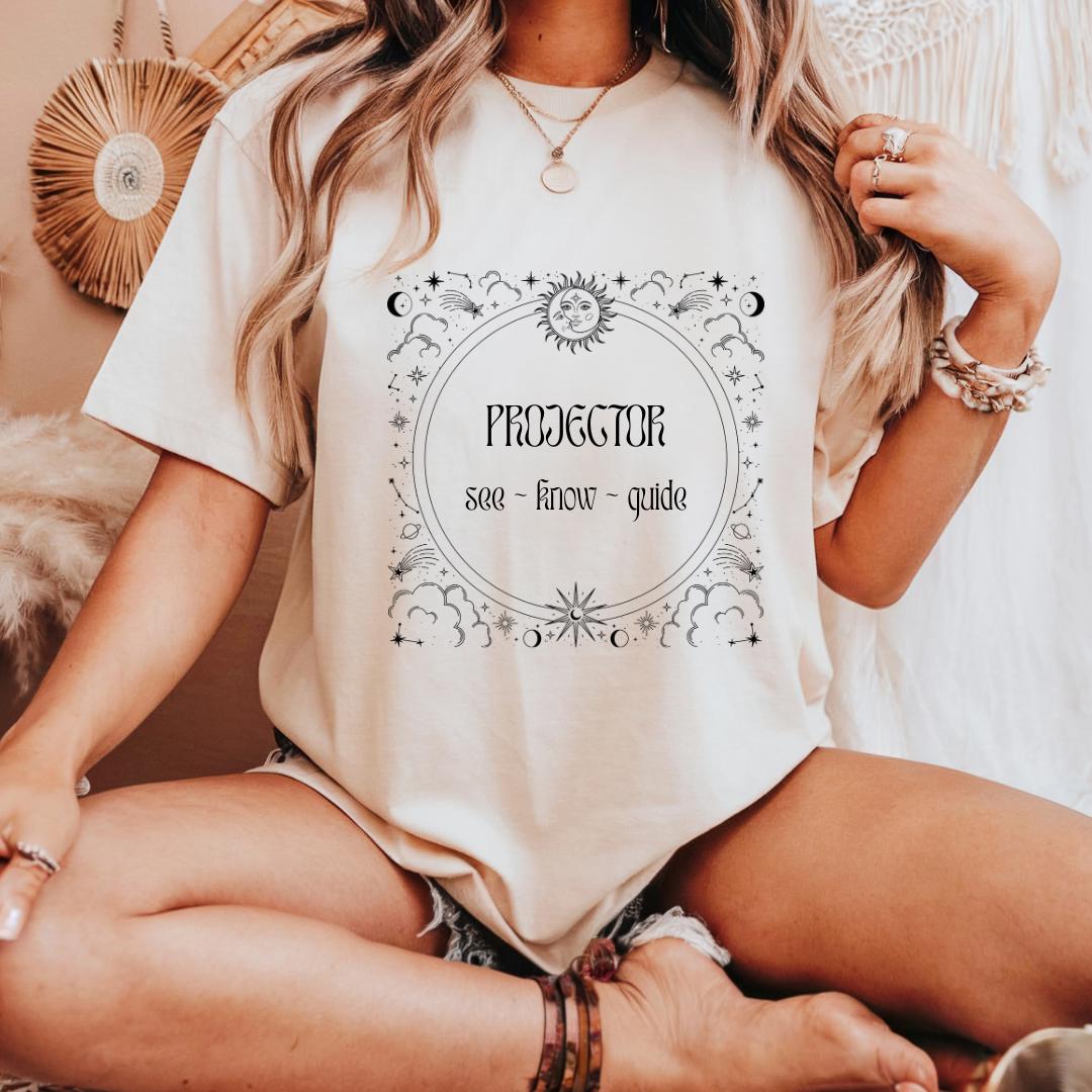 Human Design Projector Shirt | Astrology Types Chart Oversized T-Shirt Energy Human Design Projector Shirt | Astrology Types Chart Oversized T-Shirt Energy von LottaCreative