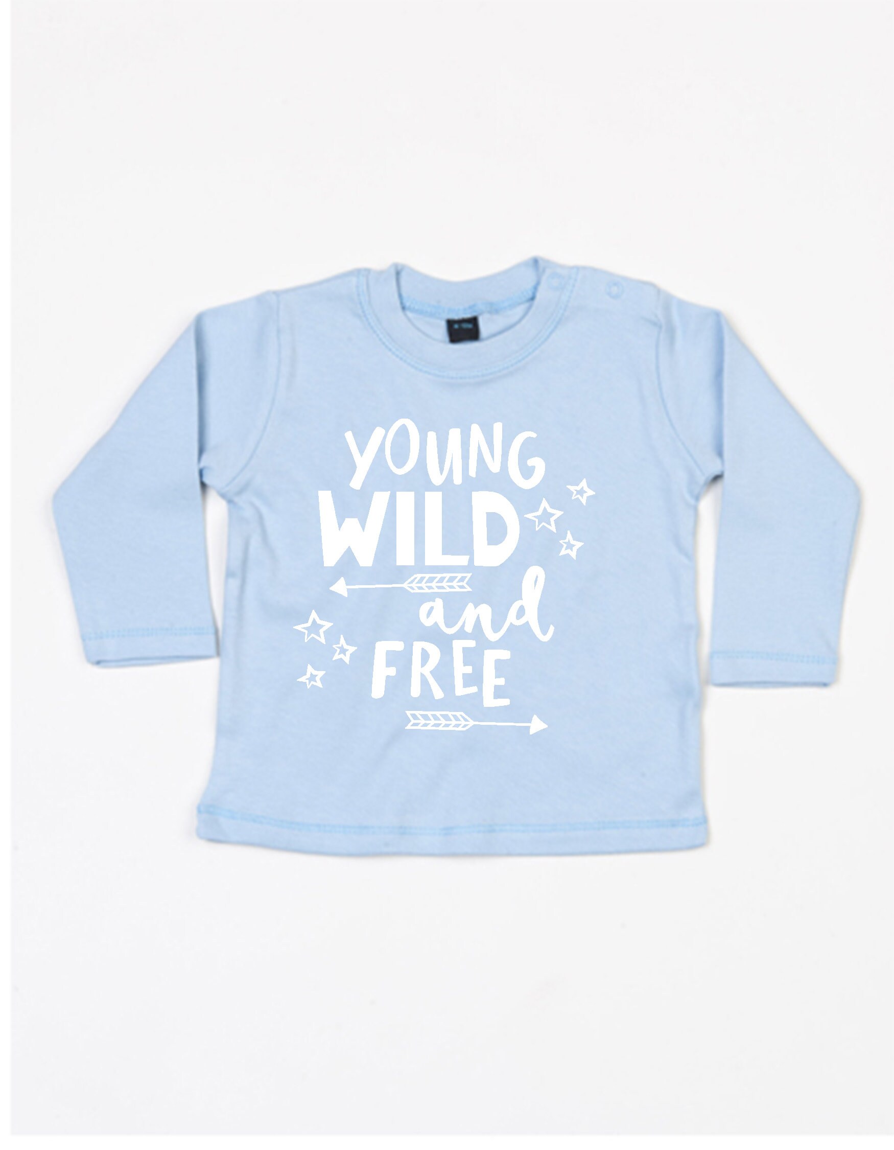 Longsleeve Young Wild & Free Hellblau Longsleeve Young Wild & Free Hellblau von LottasFashion