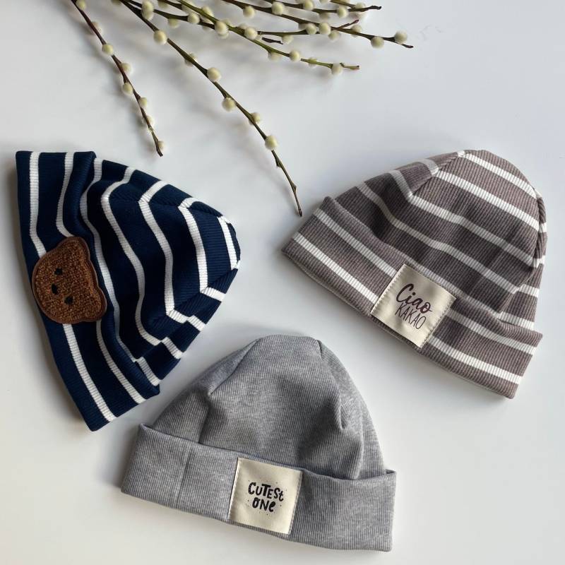 Handmade Kindermütze Gestreift Mit Bären Patch/"Ciao Kakao" "Cutest One" von LottisHandmade