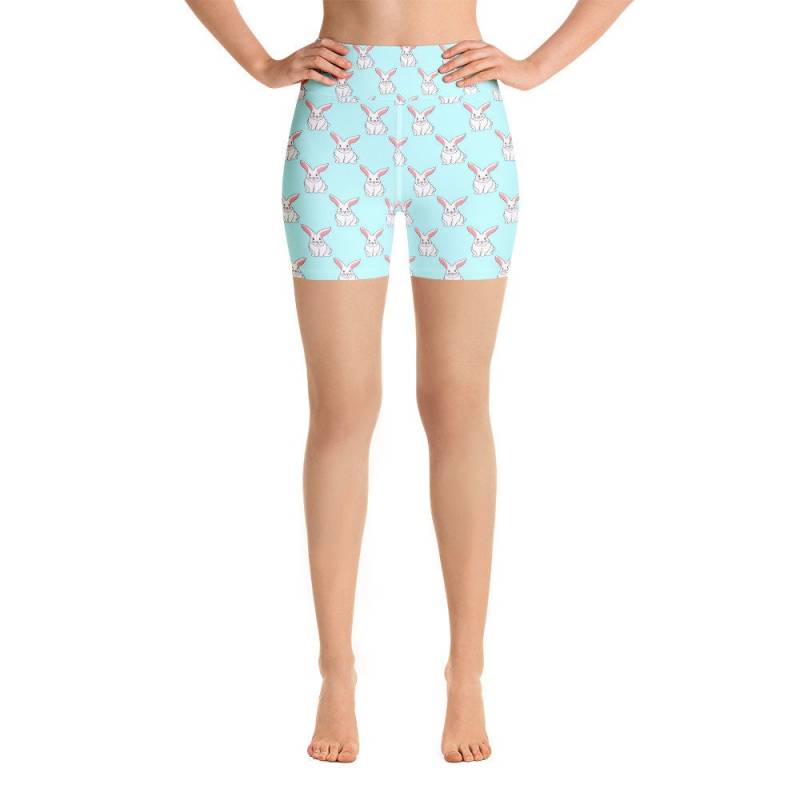 Weißekaninchen Yoga Shorts von LotusBlossomYoga