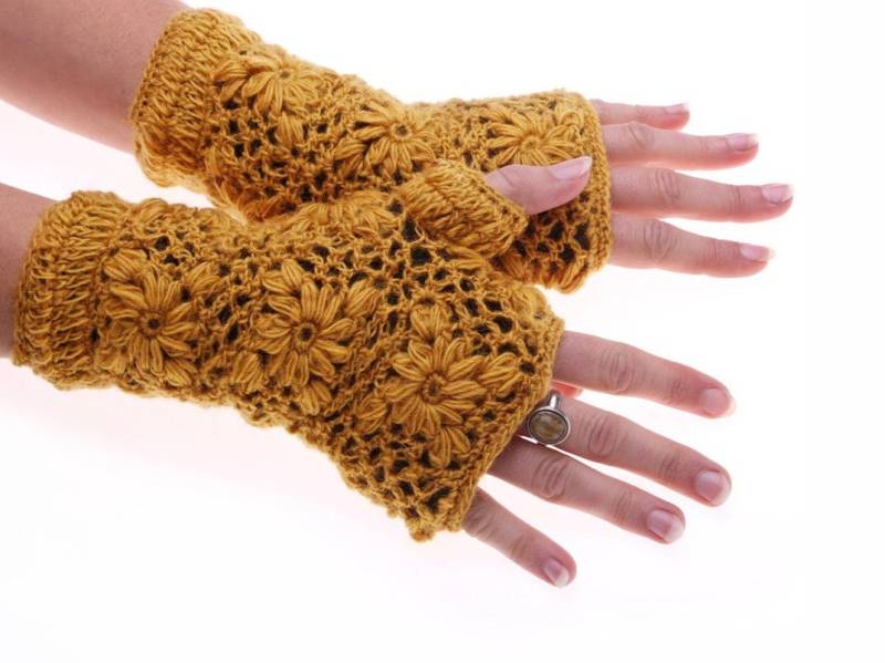 Gehäkelte Fingerlose Handschuhe Mit Fleecefutter - Handgemacht in Nepal von LotusCraftAndFashion