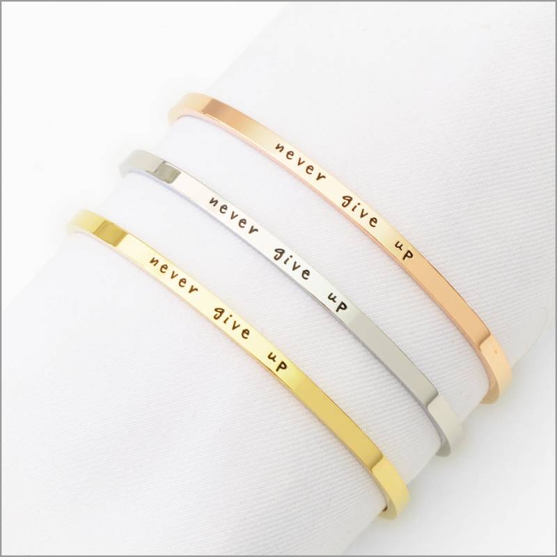 3mm Never Give Up Armreif Manschette Armband 3mm Never Give Up Armreif Manschette Armband von LotusLionDesign