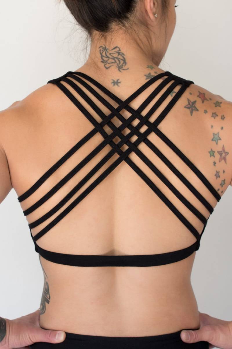 Onyx Baru Sport-Bh Schwarzes Baumwoll Yoga Gym Top Mit Überkreuzten Trägern Onyx Baru Sport-Bh Schwarzes Baumwoll Yoga Gym Top Mit Überkreuzten Trägern von LotusTribeClothing