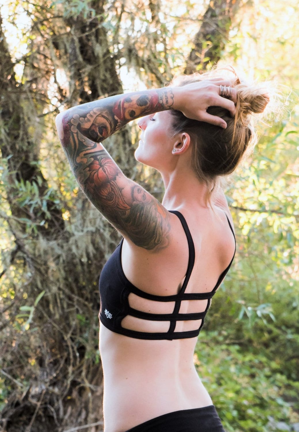 Onyx Trinitiy Bralette Schwarzer Baumwoll Bh Mit Rückenteil Von Lotus Tribe von LotusTribeClothing
