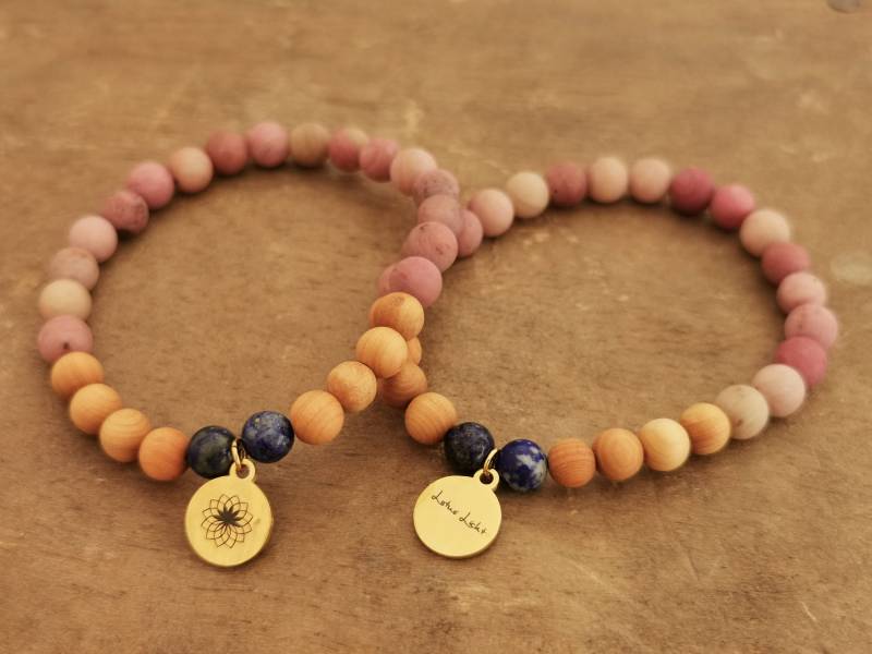 Freundschaftsarmbänder 2Er Set Rhodonit Lapis Heilstein Armband Edelsteinschmuck Beste Freundin Geschenkidee Mit Affirmationskarten von Lotuslicht