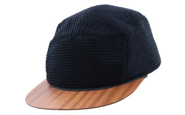 Lou-i Cord Cap mit edlem Holzschild - Made in Germany von Lou-i