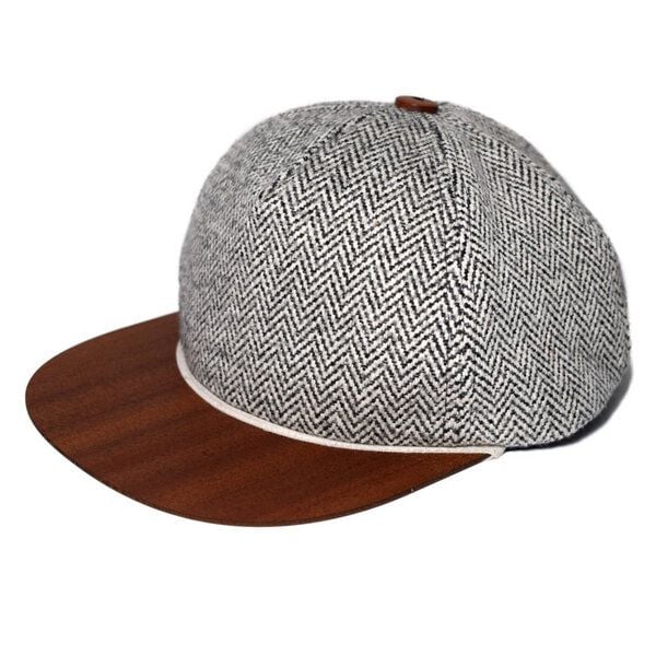 Lou-i Tweed Cap mit edlem Holzschild Made in Germany - Sehr bequeme Wintercap von Lou-i