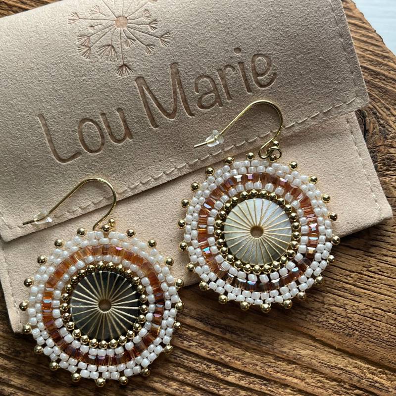 Miyuki Ohrringe Weiss - Gold 4 cm von LouMarieSchmuck