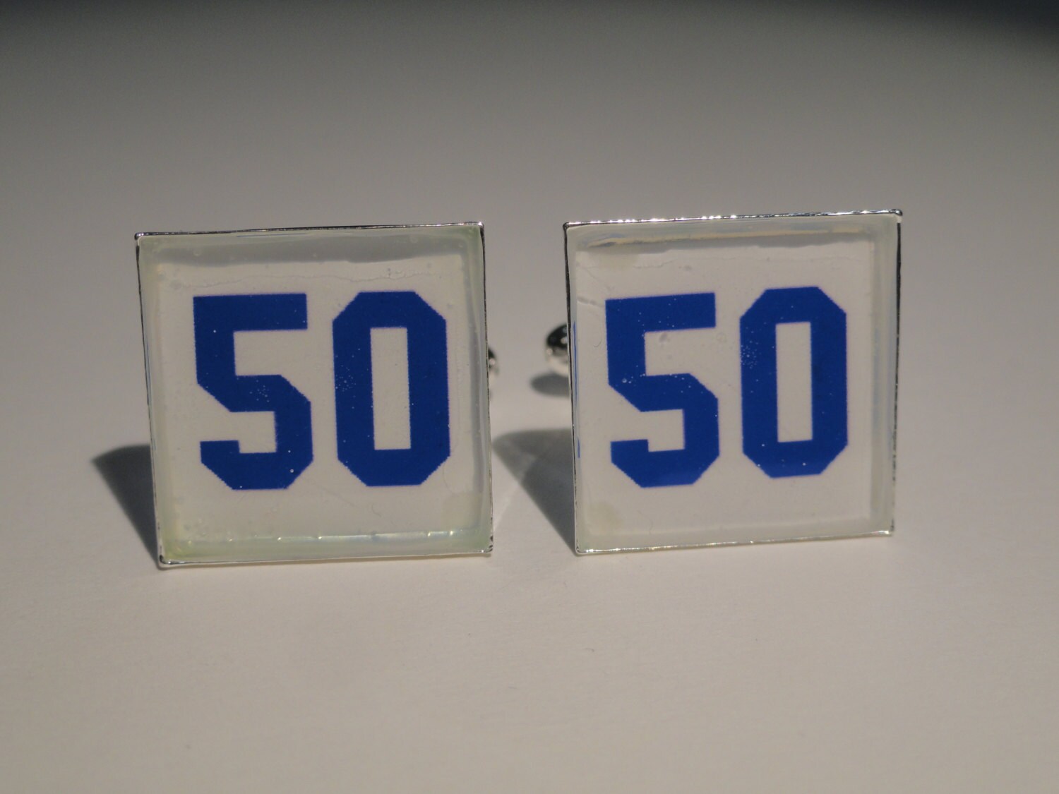 Personalisierte Foto Manschettenknöpfe, Reversstifte, Krawattenstangen, Ohrringe, Schmuck Und Accessoires von LoudCufflinks