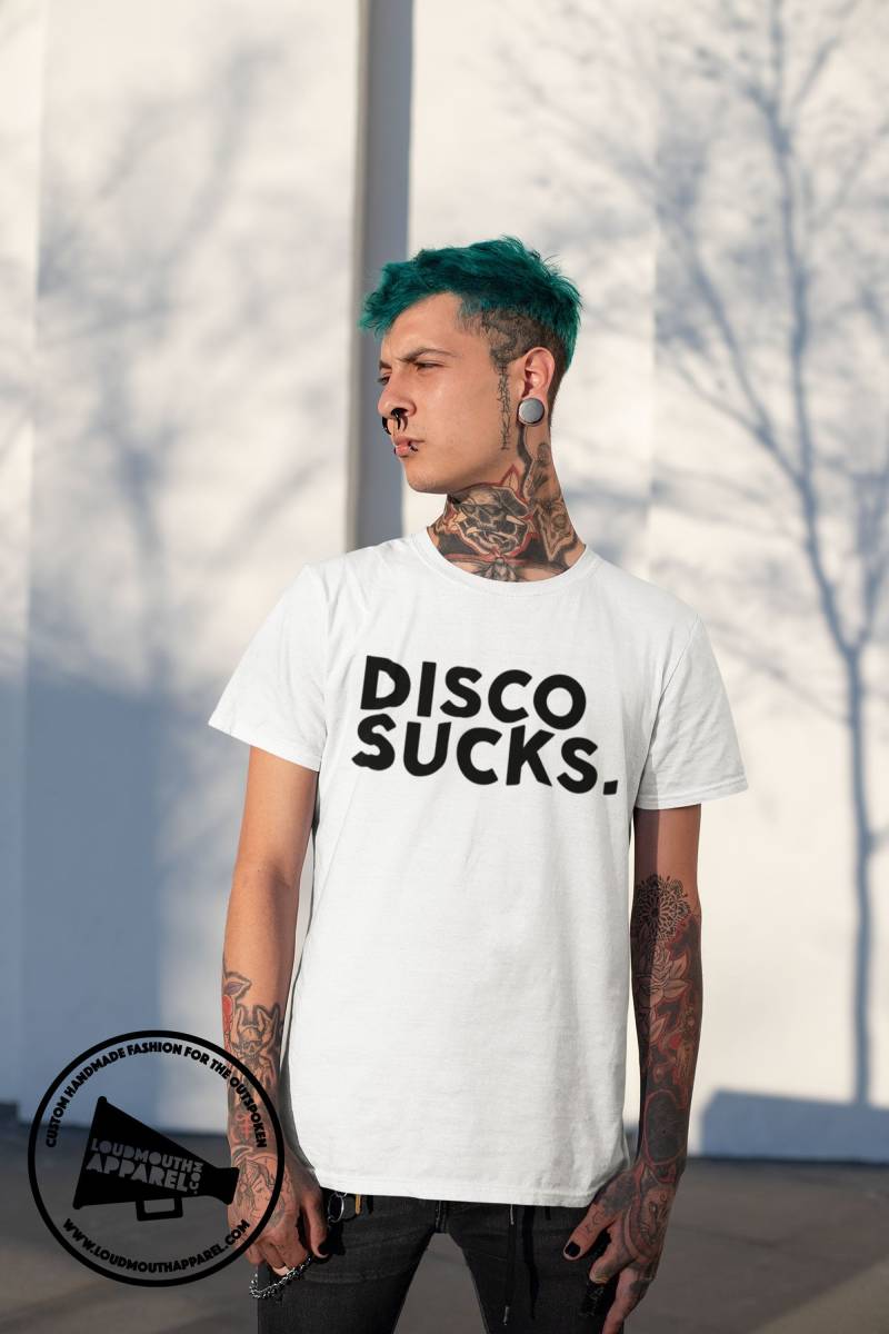 Disco Sucks Unisex T-Shirt Humor Lustige Musik Techno Dance Clubbing Tanzen von LoudmouthApparel
