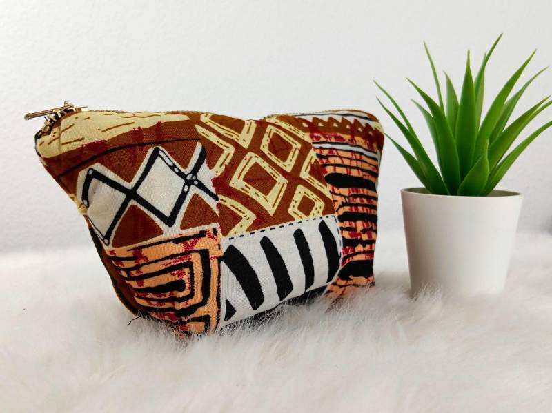 Kosmetiktasche, Schulmäppchen, Make-Up Etui, Kulturtasche, African Print, Ankara, Pagne, Wax Stoff Kosmetiktasche, Schulmäppchen, Make-Up Etui, Kulturtasche, African Print, Ankara, Pagne, Wax Stoff von LouiseDBoutique