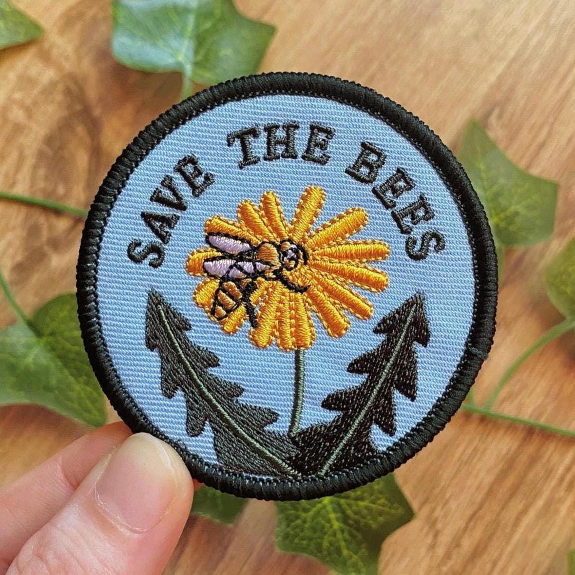 Vintage Save The Bees Iron On Patch | Floral Embroidery Transfer Pattern Cute Patches von Louisenkind