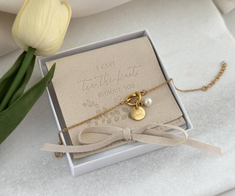 Knotenarmband Mit Personalisiertem Gravurplättchen | Edelstahl, Gold, Rose, Silber |Brautjungfern, Trauzeugin, Braut, Mama, Beste Freundin von LoulousWithLove