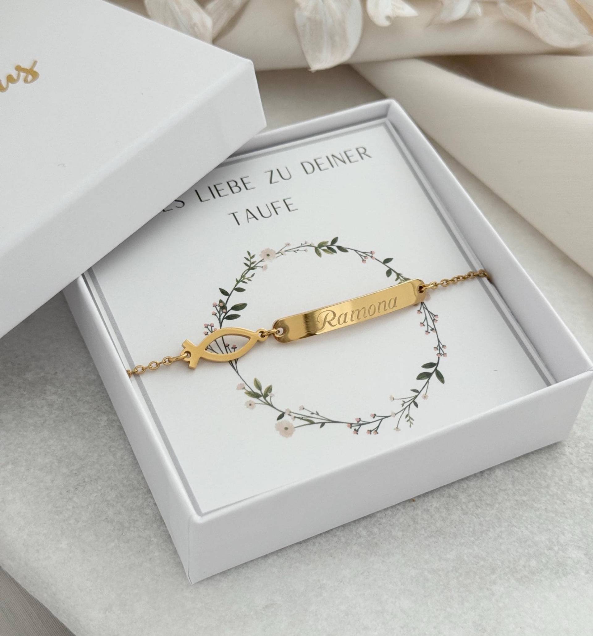 Personalisiertes Taufarmband in 18K Gold, Silber, Rosé | Armban Ichtys Tauffisch Gravur Plättchen| Geschenk Kommunion Konfirmation Taufe von LoulousWithLove