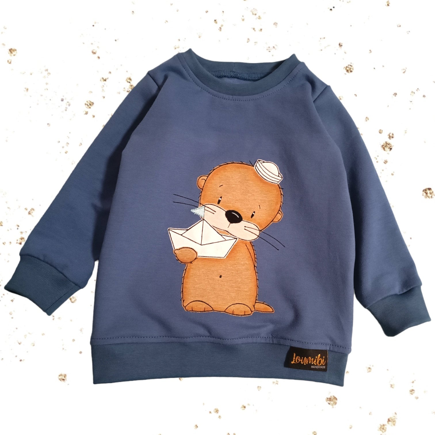 Bio Sweater | Otter Mit Spielzeugboot Versch. Farben Ab Gr. 68 Bio Sweater | Otter Mit Spielzeugboot Versch. Farben Ab Gr. 68 von LoumibiHandmade