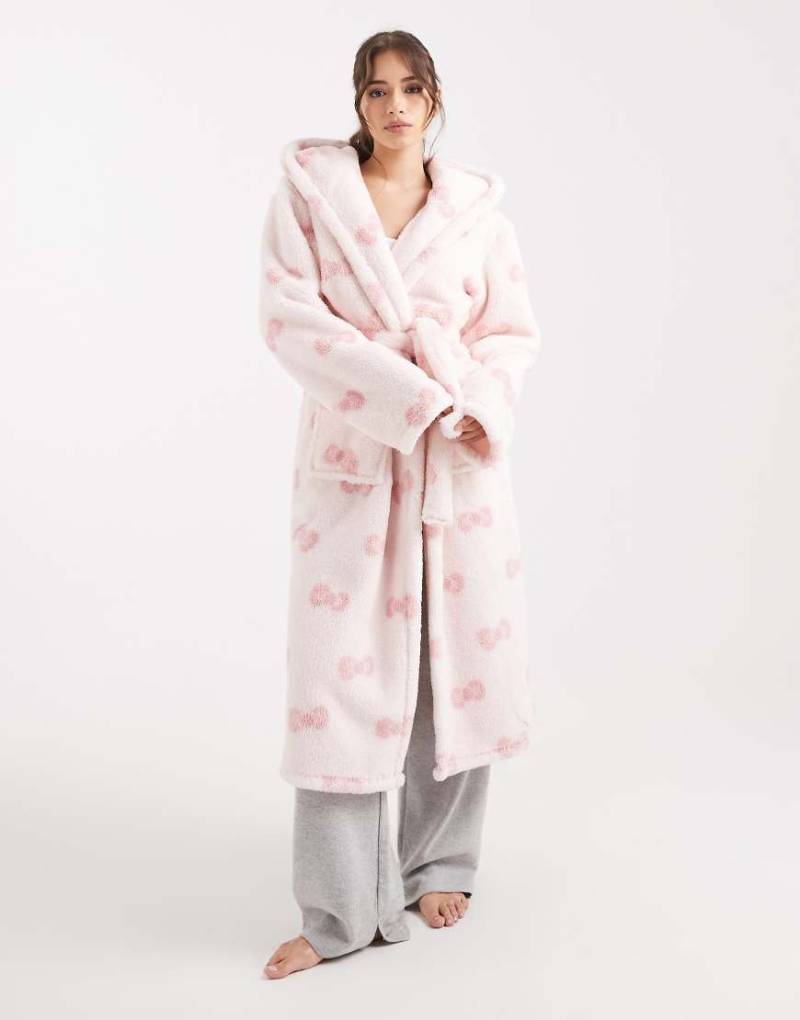 Loungeable - Kuscheliger Maxi-Bademantel aus Teddyfleece in Creme mit Kapuze und rosa Schleifenmuster-Weiß von Loungeable