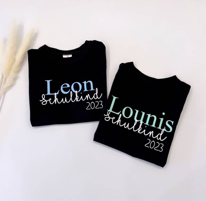 Personalisiertes T-Shirt/Langarmshirt | Schulkind 2023 Kitakind Krippenkind Schulstart 1-8 Jahre von Lounitex