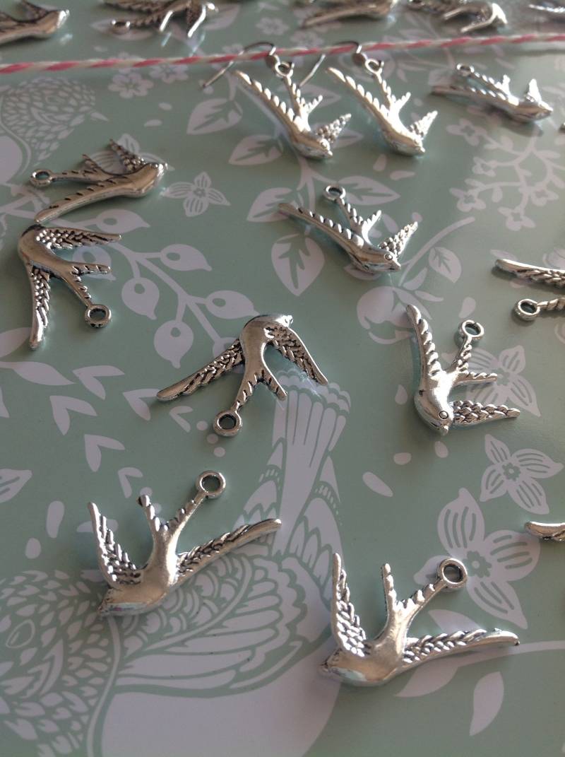 Vogel Ohrringe Retro Schmuck Schwalbe Swift Fliegender Im Flug Swooping von Lousimart