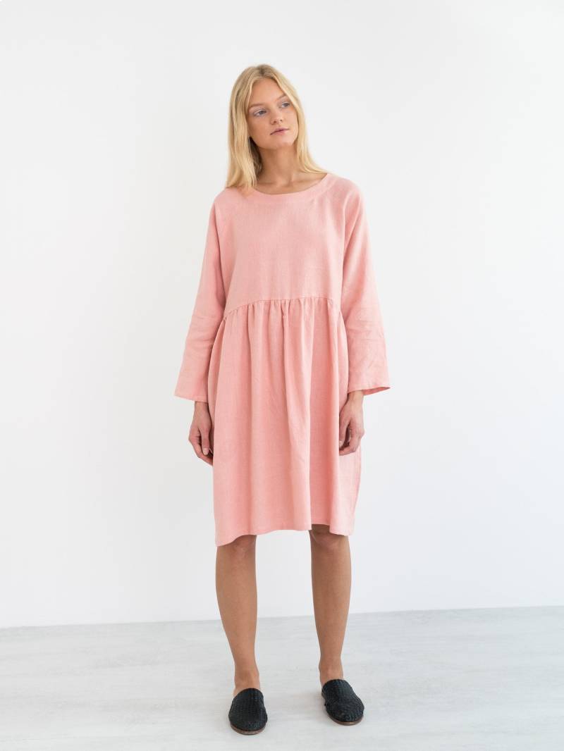 Leinen Midikleid, Langarm-Smock-Silhouette | Harlow von LoveAndConfuse