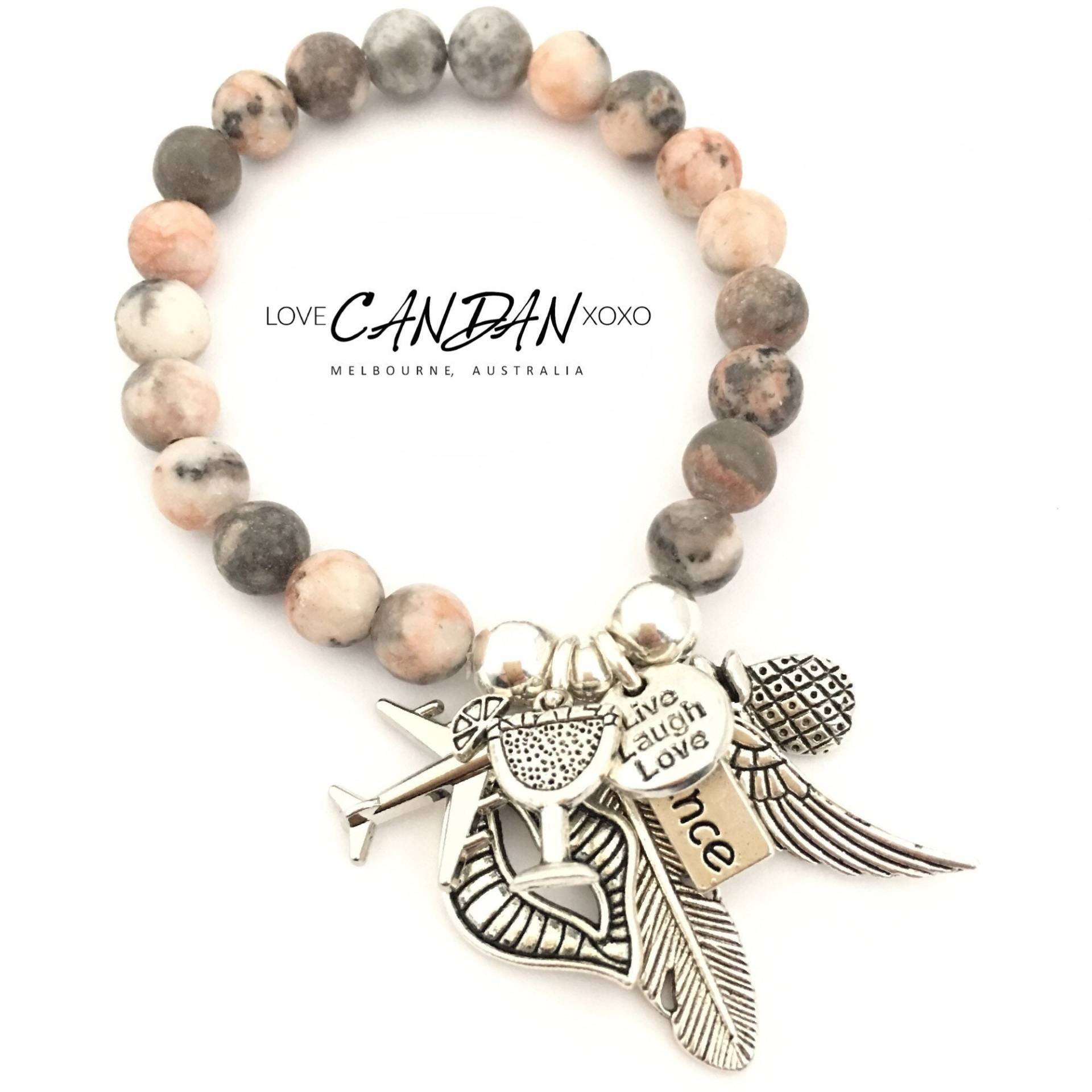 Free Spirit Armband Live Laugh Love Dance Cocktail Glas Flugzeug Engelsflügel Feder Lippe Ananas Charms von LoveCandanxoxo