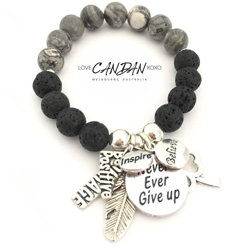 Niemals Aufgeben Armband Inspirieren Positiv Sein Mut Glauben Engelsflügel-Charme Lava Aromatherapie-Diffusor Öle Niemals Aufgeben Armband Inspirieren Positiv Sein Mut Glauben Engelsflügel-Charme Lava Aromatherapie-Diffusor Öle von LoveCandanxoxo