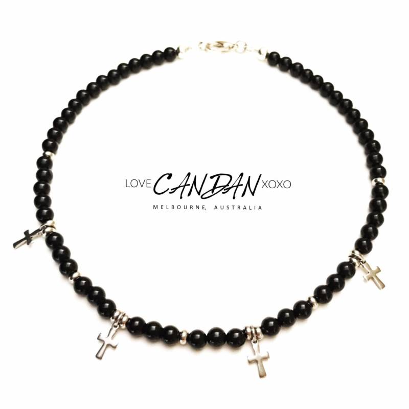 Schwarzer Onyx Edelsteine Mit Edelstahl Kreuz Anhänger Halskette Schwarzer Onyx Edelsteine Mit Edelstahl Kreuz Anhänger Halskette von LoveCandanxoxo