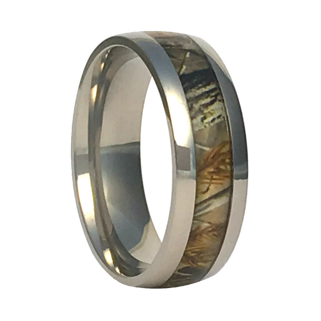 Camo Titan Ring Camo Titan Ring von LoveChirpGifts