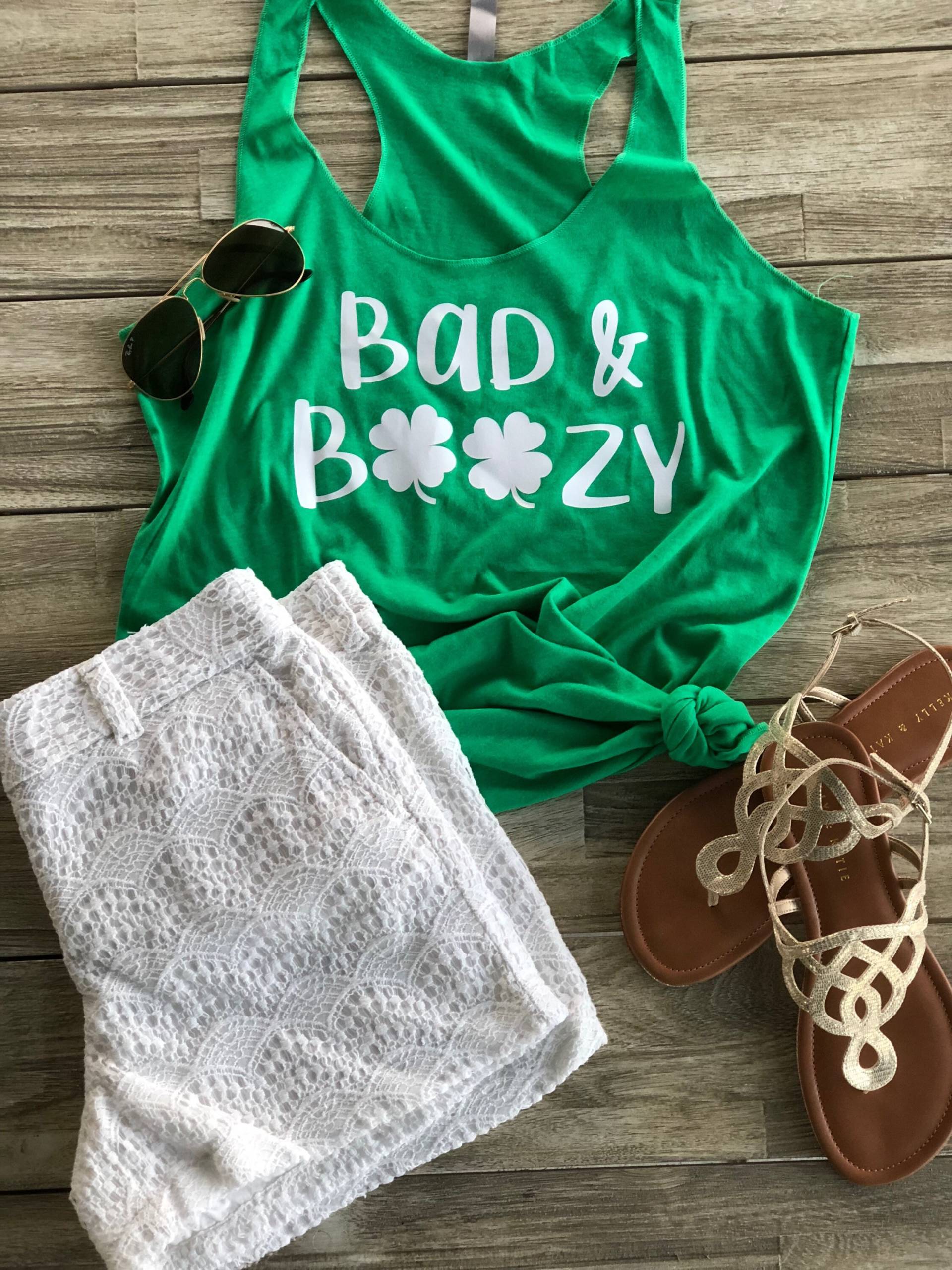 st. Patricks Day Shirt. Bad & Boozy Tank. Party-Shirt st. Patricks Day Shirt. Bad & Boozy Tank. Party-Shirt von LoveGraceEtc