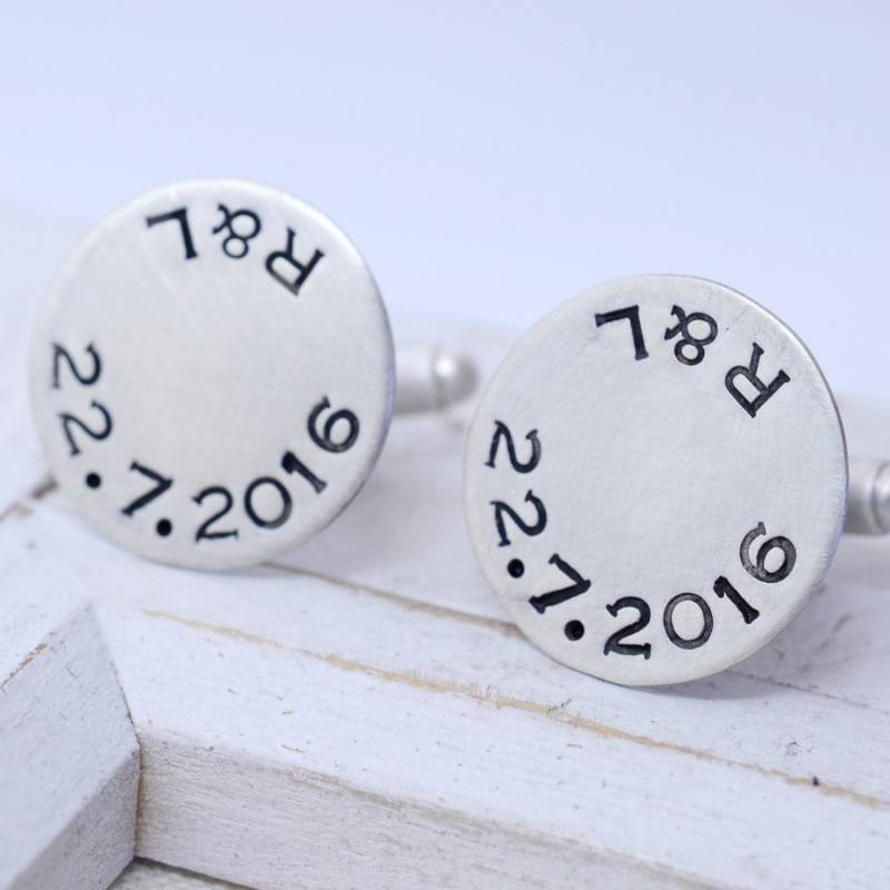 Hochzeitsandenken - Personalisierte Sterling Silber Manschettenknöpfe Handgestempelter Benutzerdefinierter Text Geschenke Für Ihn Weihnachten von LoveItPersonalized