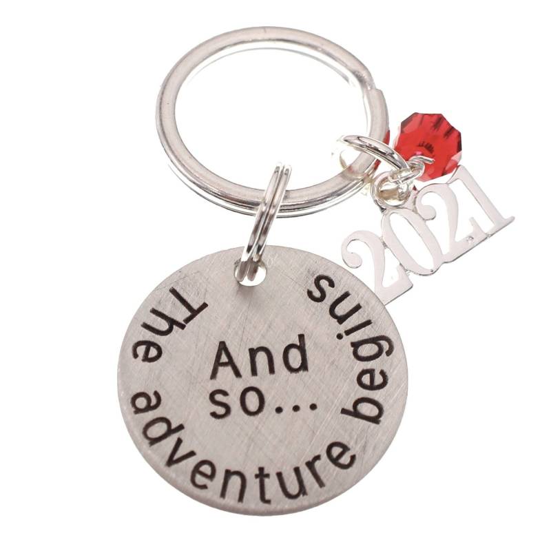 Personalisierte Abschlussklasse Von 2022 Schlüsselanhänger, Individuelles Geschenk Eltern, Abschlussandenken Für Ihn, Sie, Sohn Tochter von LoveItPersonalized