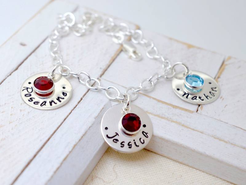 Personalisierte Birthstone Name Armband, Neue Mutter Mama Personalisierte Armband von LoveItPersonalized