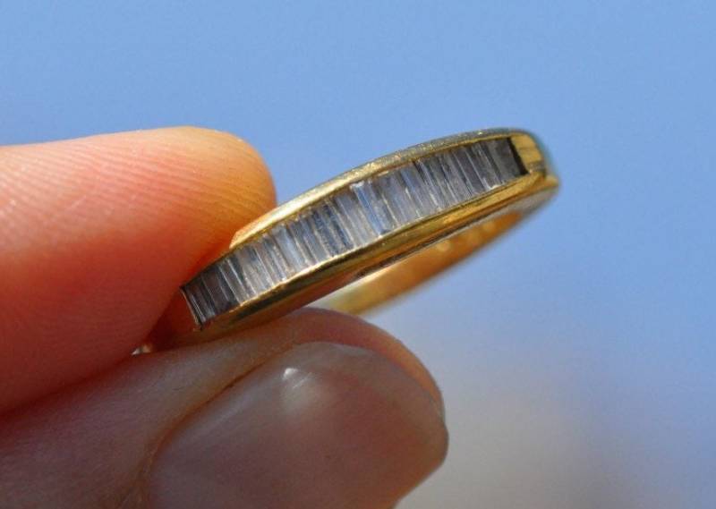 18K Solid Gold Diamantband - Vintage Größe 5, 25, Kanalgefasstes Diamantband, Diamant-Baguette-Band von LoveJewelryByJ
