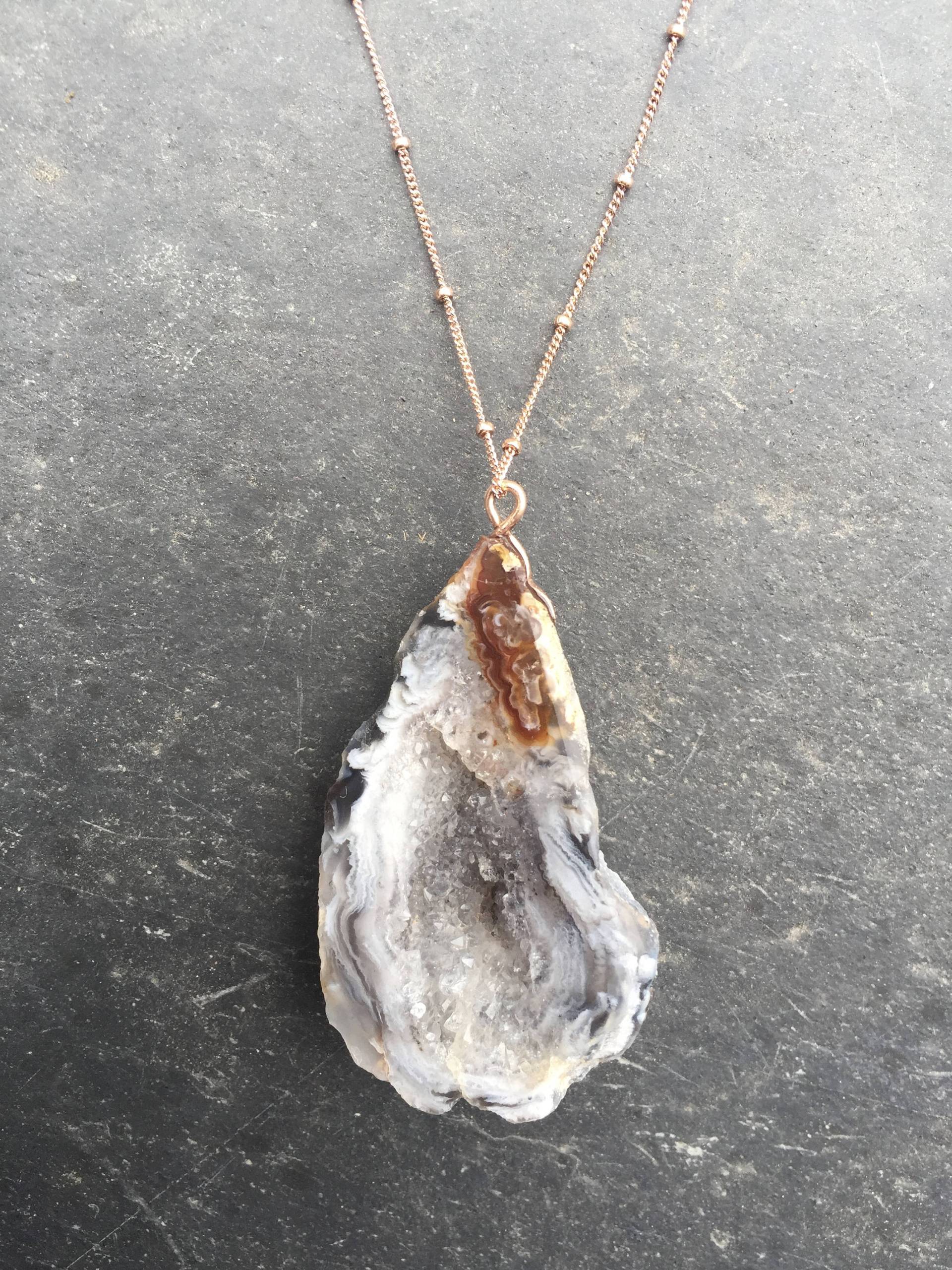Große Geode Druzy Achat Tropfen Auf Lange Kette Rose Gold Gefüllt, Erklärung Halskette Große Geode Druzy Achat Tropfen Auf Lange Kette Rose Gold Gefüllt, Erklärung Halskette von LoveJewelryByJ