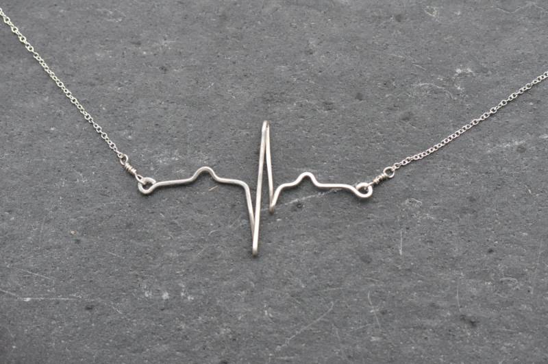 sterling Silber Custom Herz Schlagen Halskette - Ekg Schmuck, Halskette, Rn Geschenk von LoveJewelryByJ