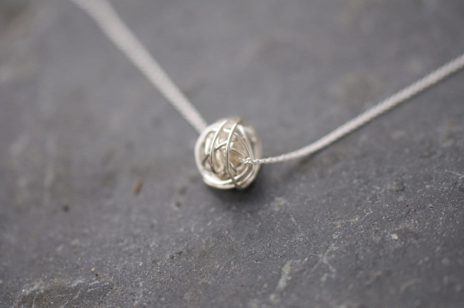 sterling Silber Knoten Auf Kette Halskette Anti Tarnish, Alltägliche Halskette, Brautjungfer Liebe Geschenk sterling Silber Knoten Auf Kette Halskette Anti Tarnish, Alltägliche Halskette, Brautjungfer Liebe Geschenk von LoveJewelryByJ